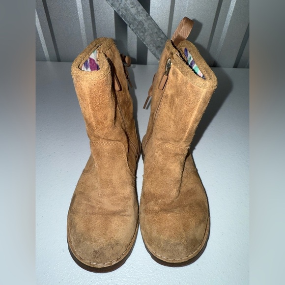 Ugg girl boots size 9 - Picture 4 of 10